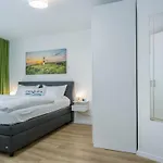 Apartment Techt Bi Strön *